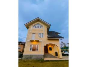 AEROHOME STAY, Srinagar